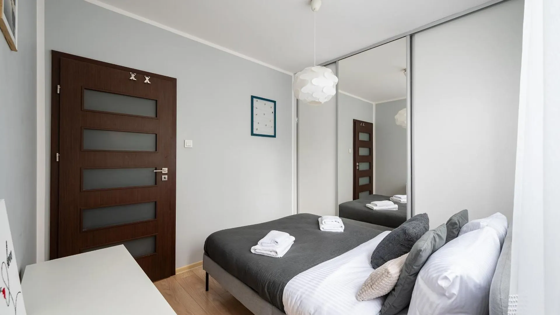 Aleja Krakowska Comfy Apartment Warschau 0*,  Polen